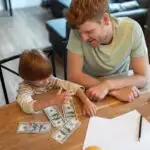 Tips kinderen leren rekenen met geld - Mamaliefde.nl