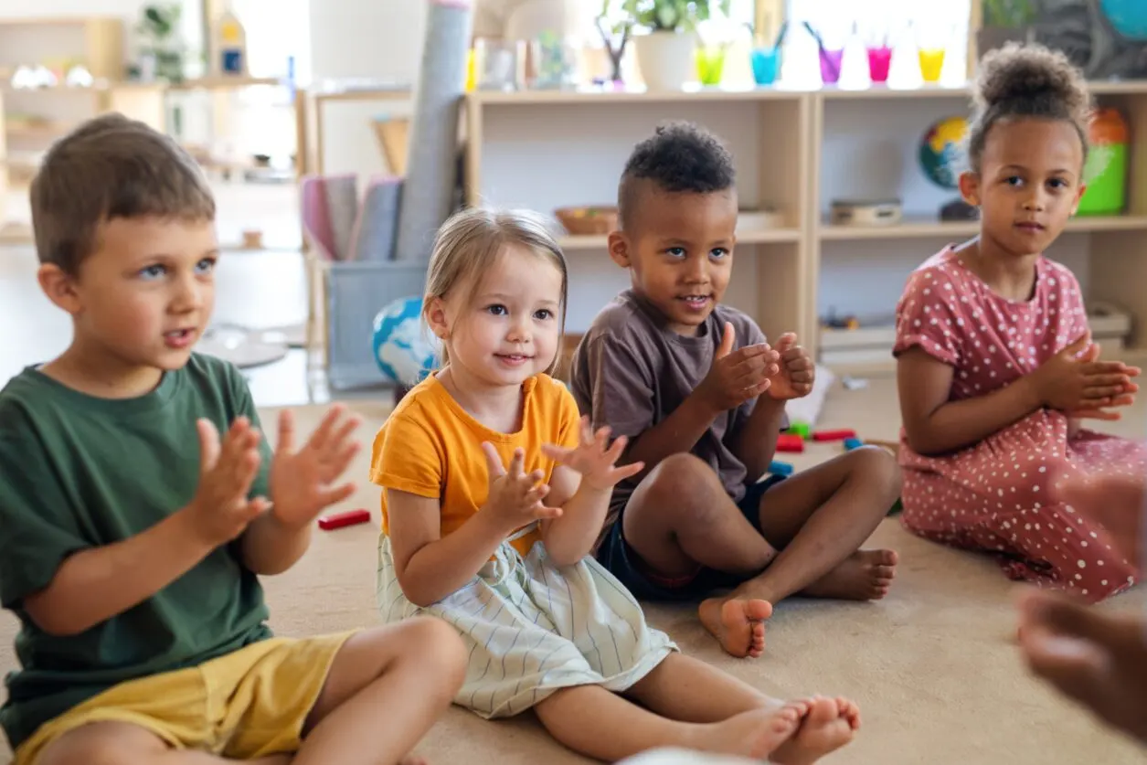 Tips voor een activiteitenplan en programma opstellen voor kinderopvang - Mamaliefde.nl