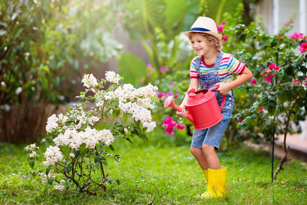 Kleine tuin inrichten; 10 kindvriendelijke tips ter inspiratie