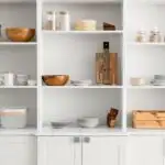 Keuken opruimen; 13 tips voor het efficiënt inrichten en opbergen in keukenkastjes - Mamaliefde.nl