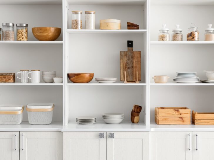 Keuken opruimen: 17 tips van ontspullen tot efficiënt inrichten en opbergen