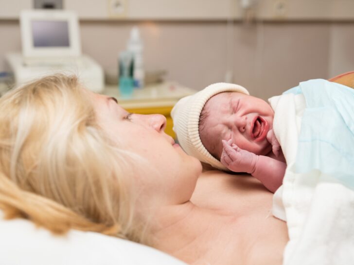 Eerste huiltje & ademhaling na bevalling